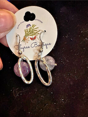 Gypsy Boutique Dangle Earrings in Silver & Purple Like New
